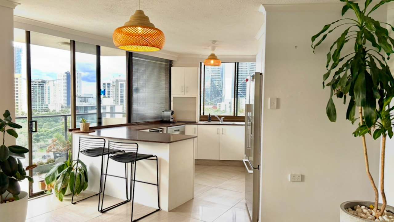 Furnished room with own bathroom