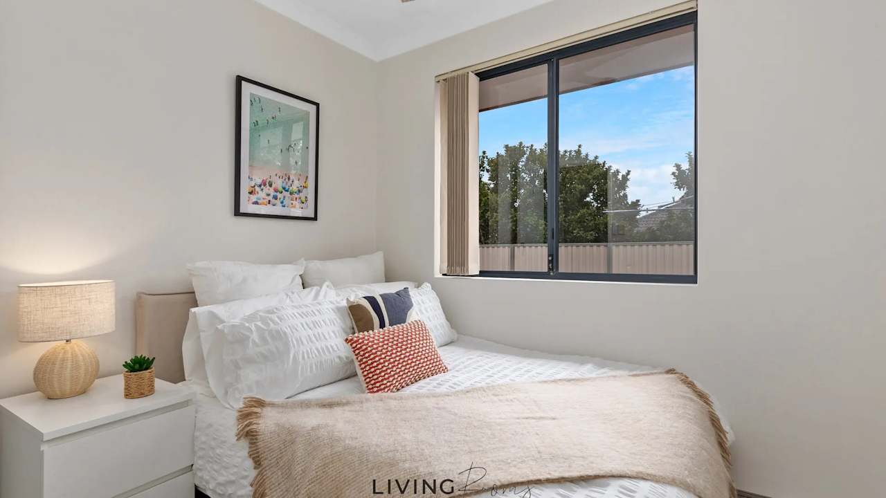 Furnished room in a share house