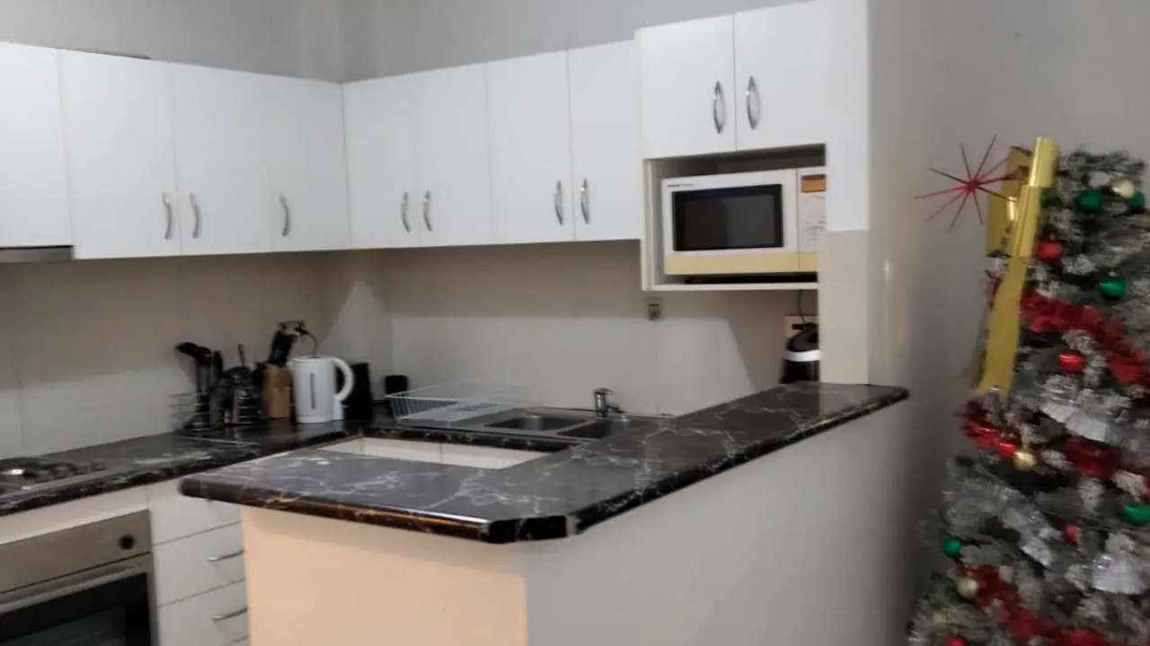 Whole property with 3 rooms for rent