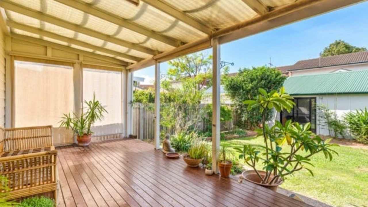 Unfurnished room in a share house