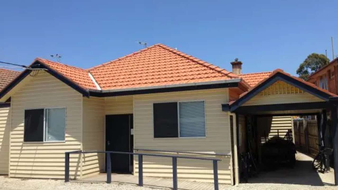 Furnished room with ensuite in a share house