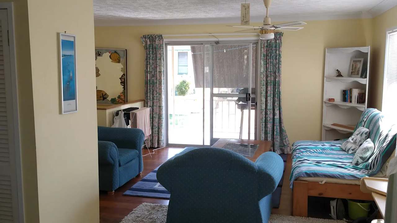 Furnished room in a share house