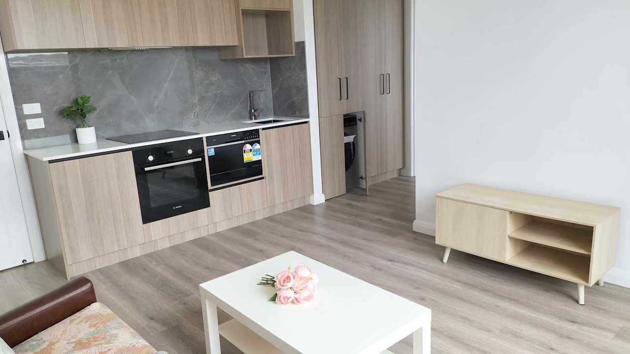 Whole property with 2 rooms for rent