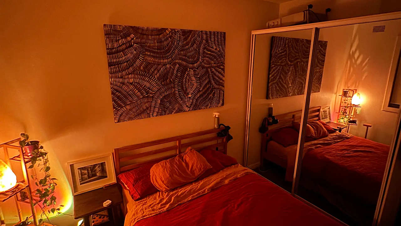 Furnished room in a flatshare