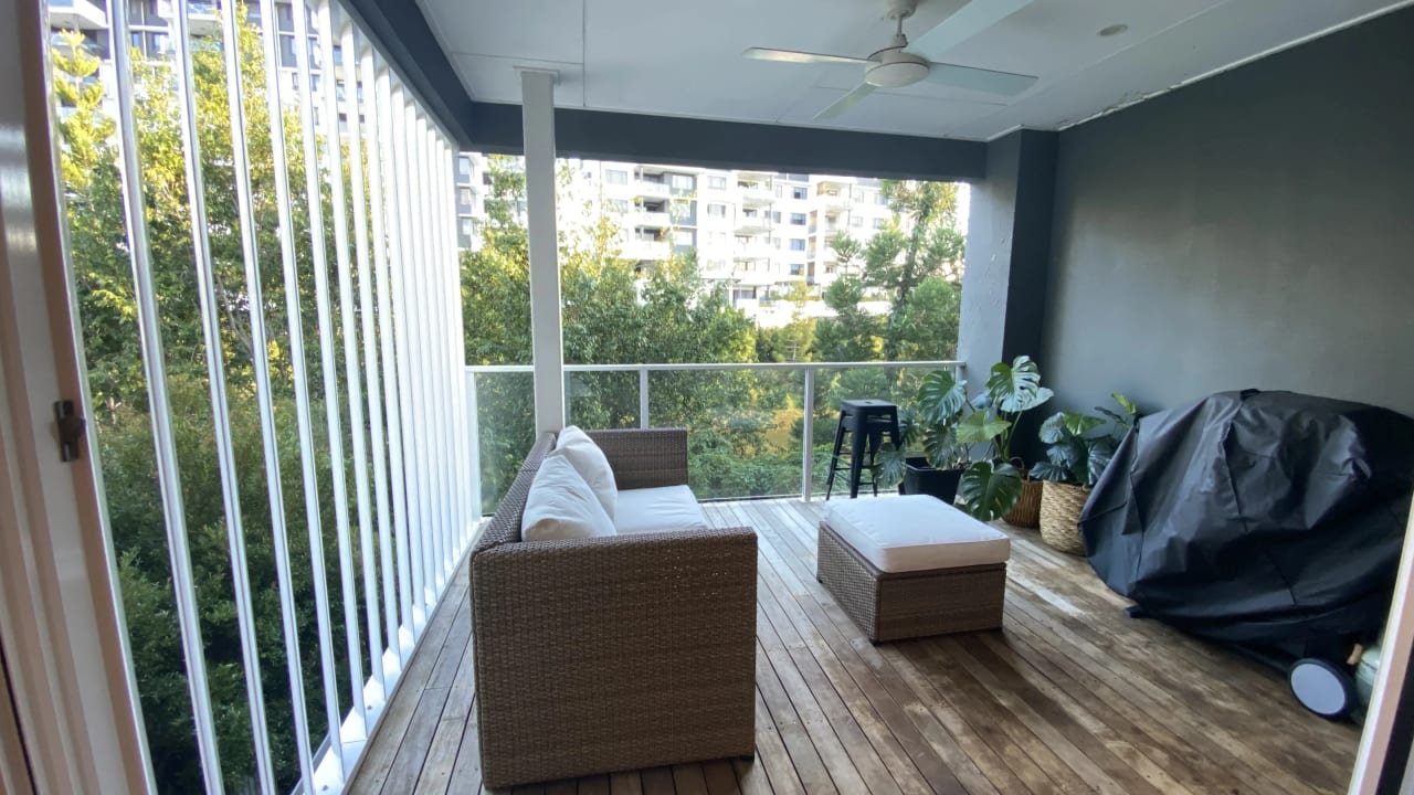 Unfurnished room in a share house