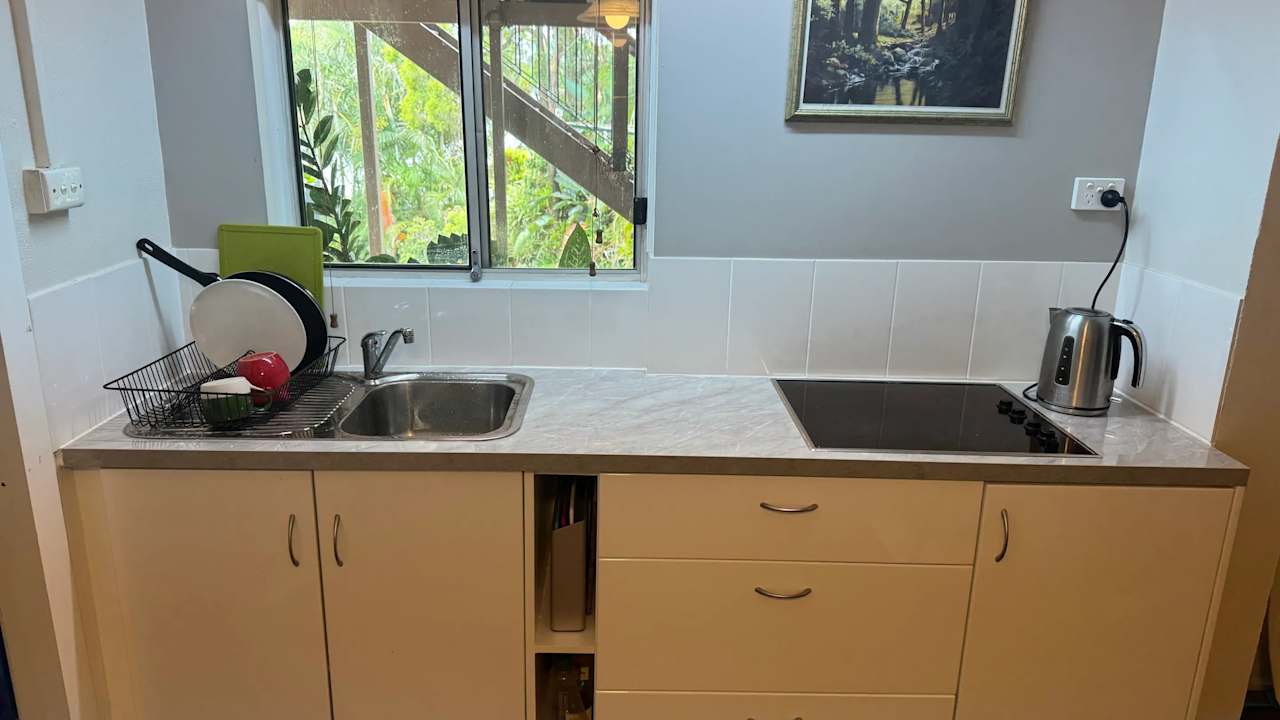 Furnished room granny flat for rent
