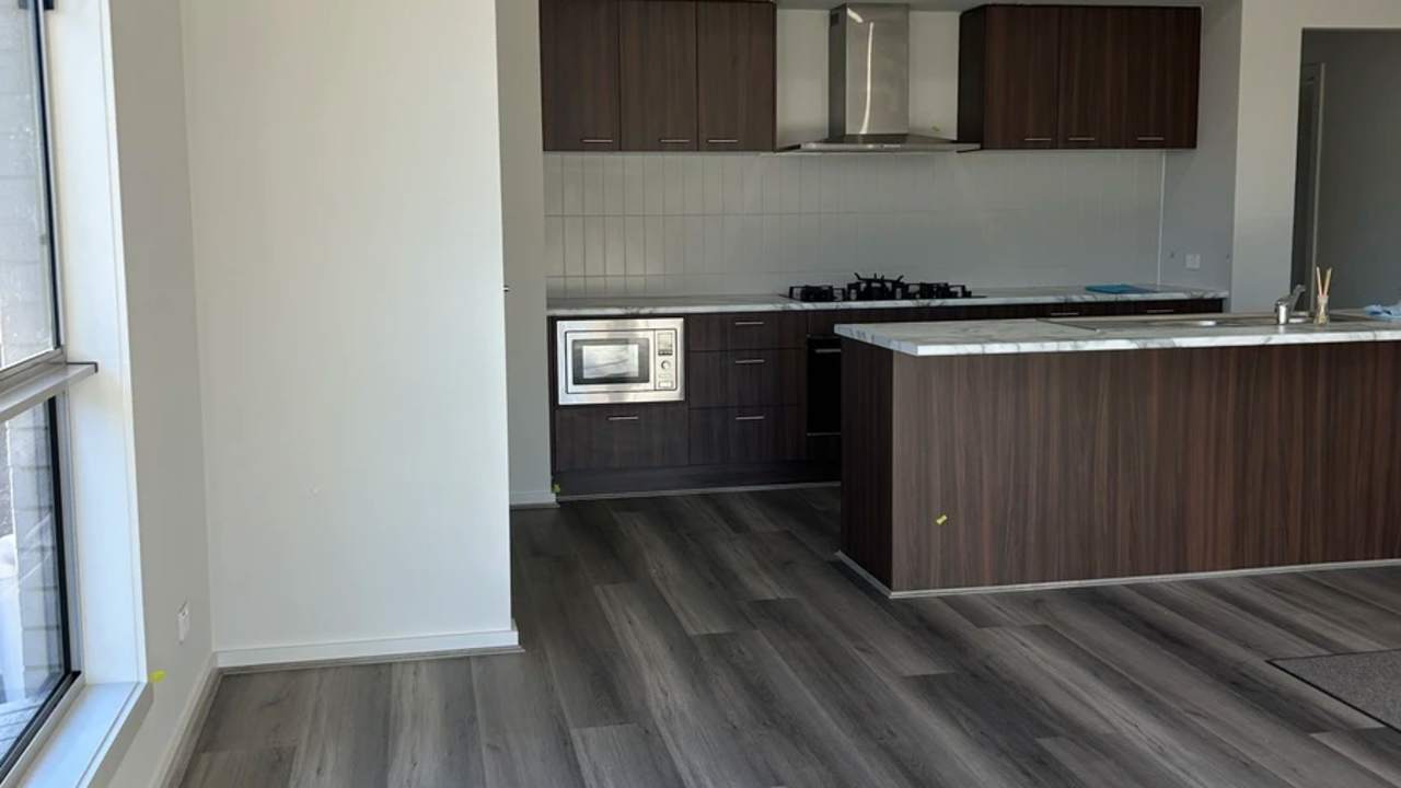 Room in a share house