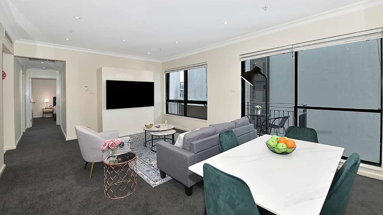 Whole property with 2 rooms for rent