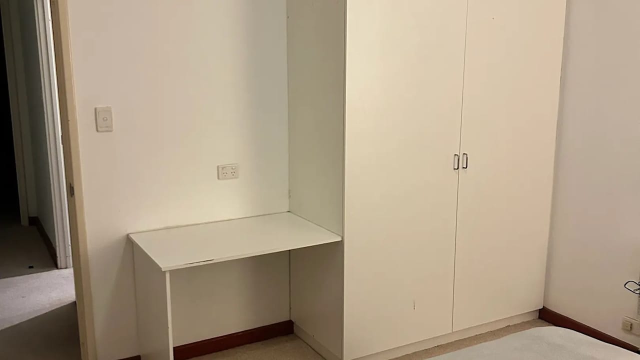 Room in a share house