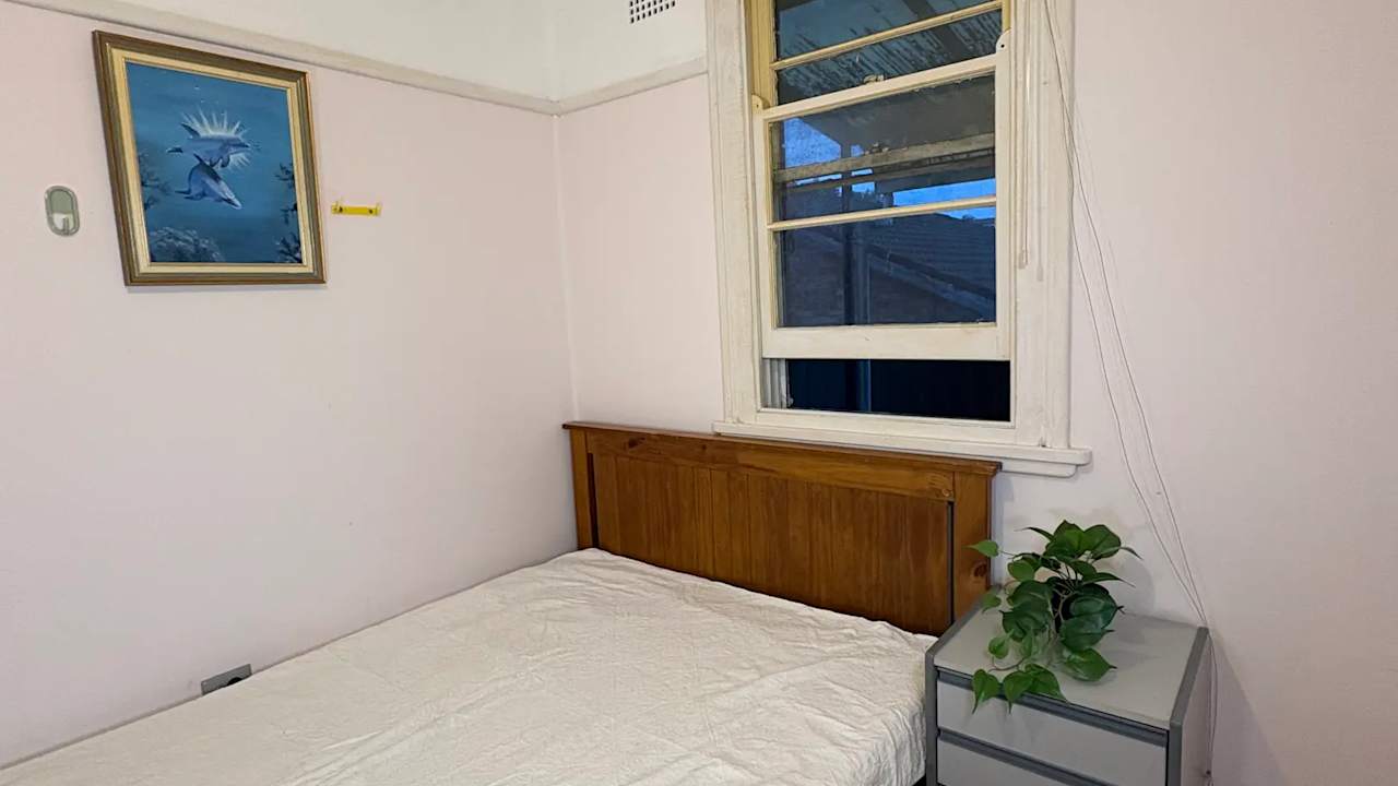 Furnished room with own bathroom