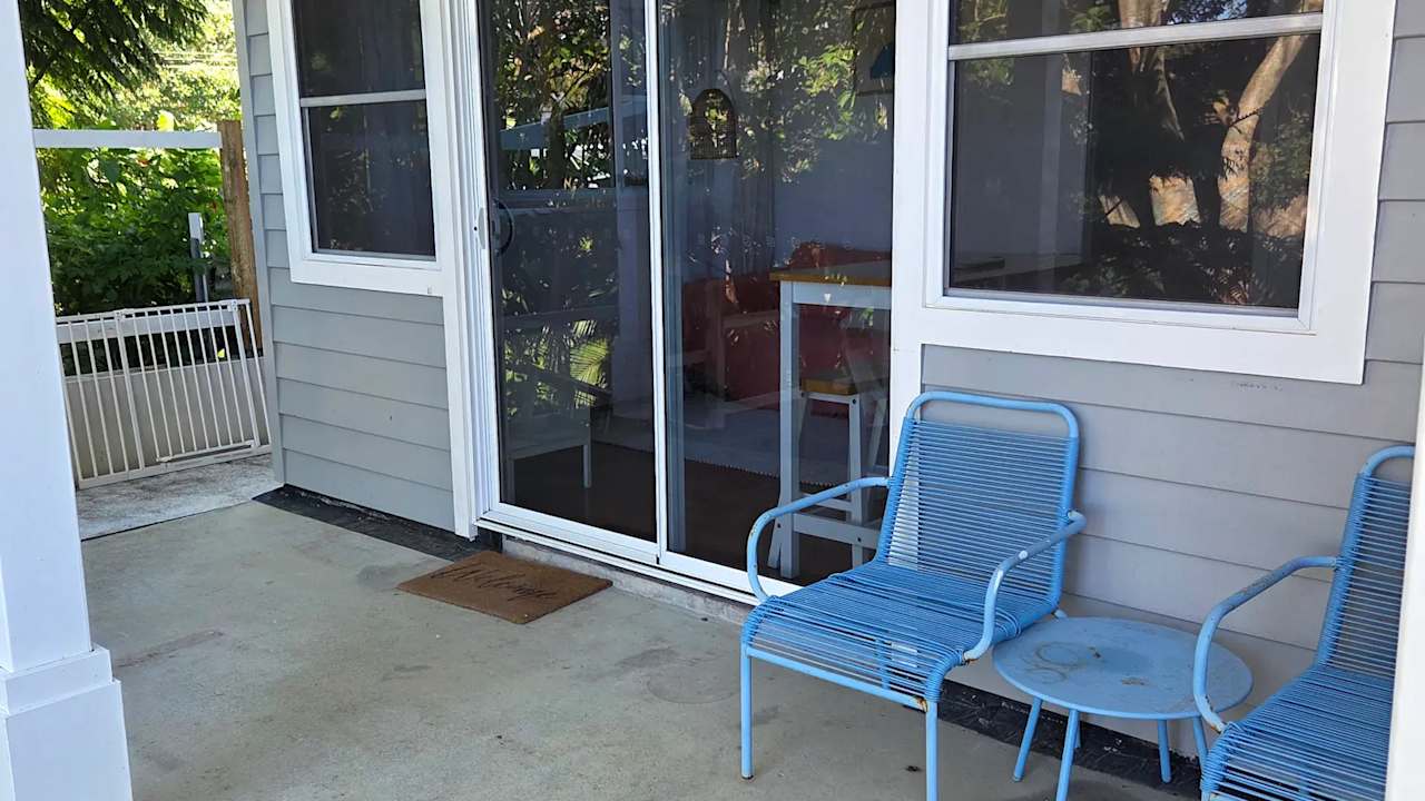Furnished room granny flat for rent