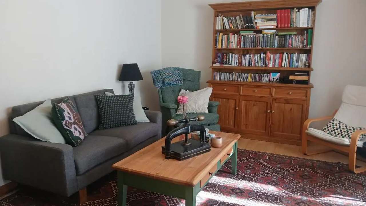 Room in a share house