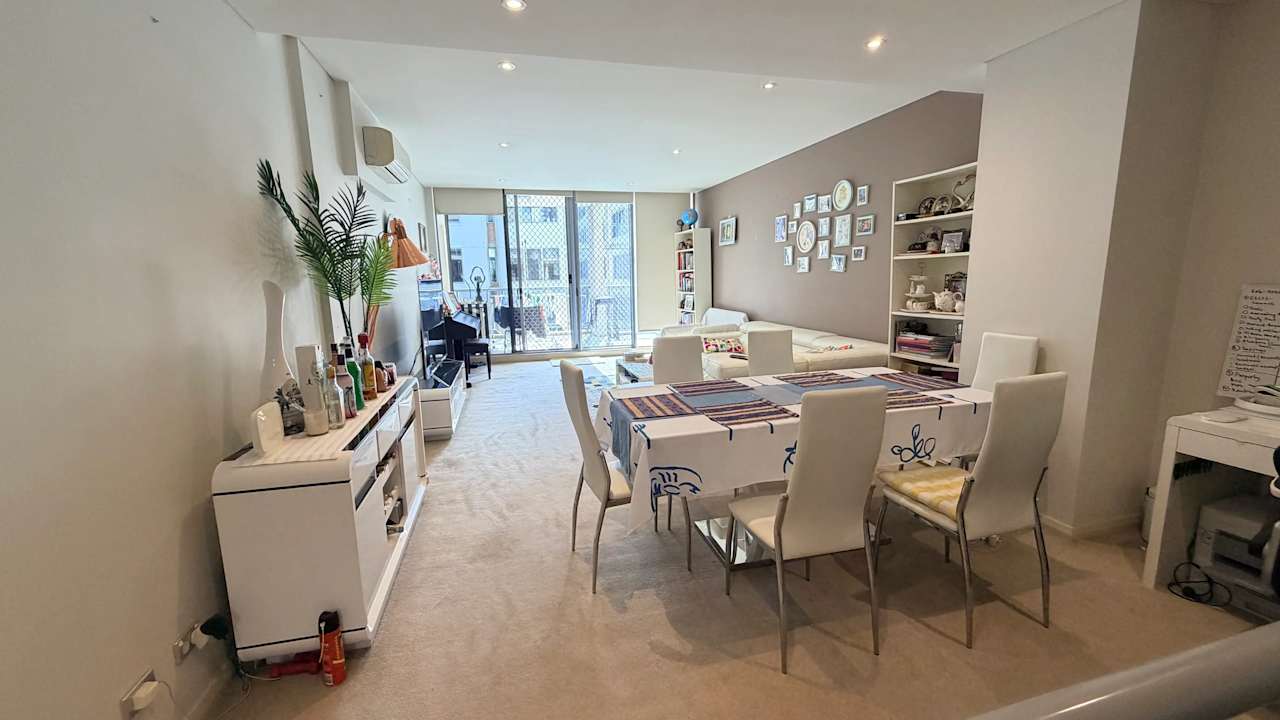 Furnished room with own bathroom