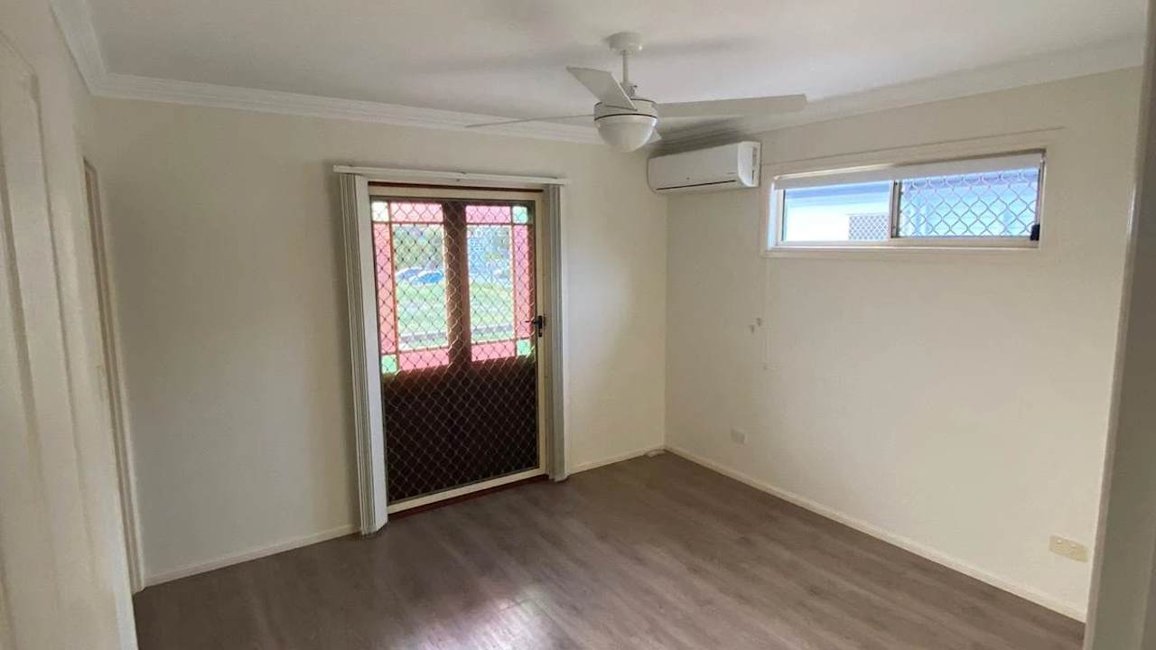 Room with ensuite in a share house
