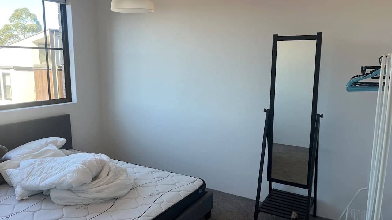 Whole property with 2 rooms for rent