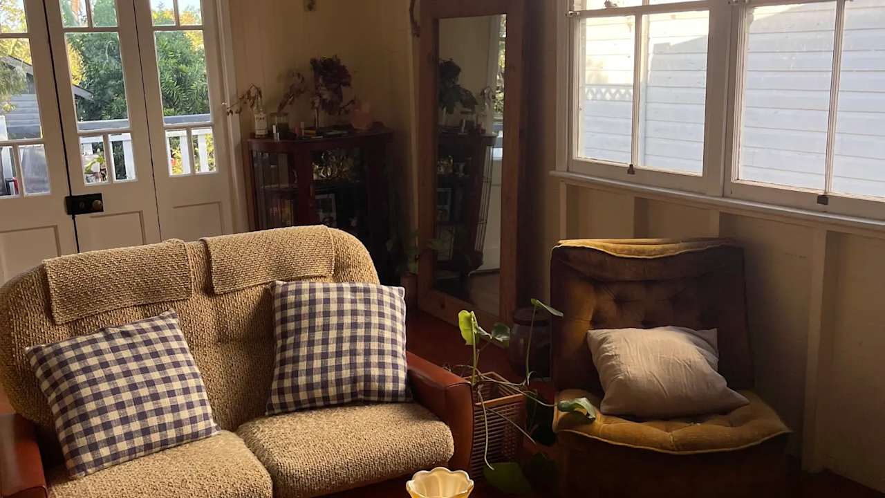 Unfurnished room in a share house