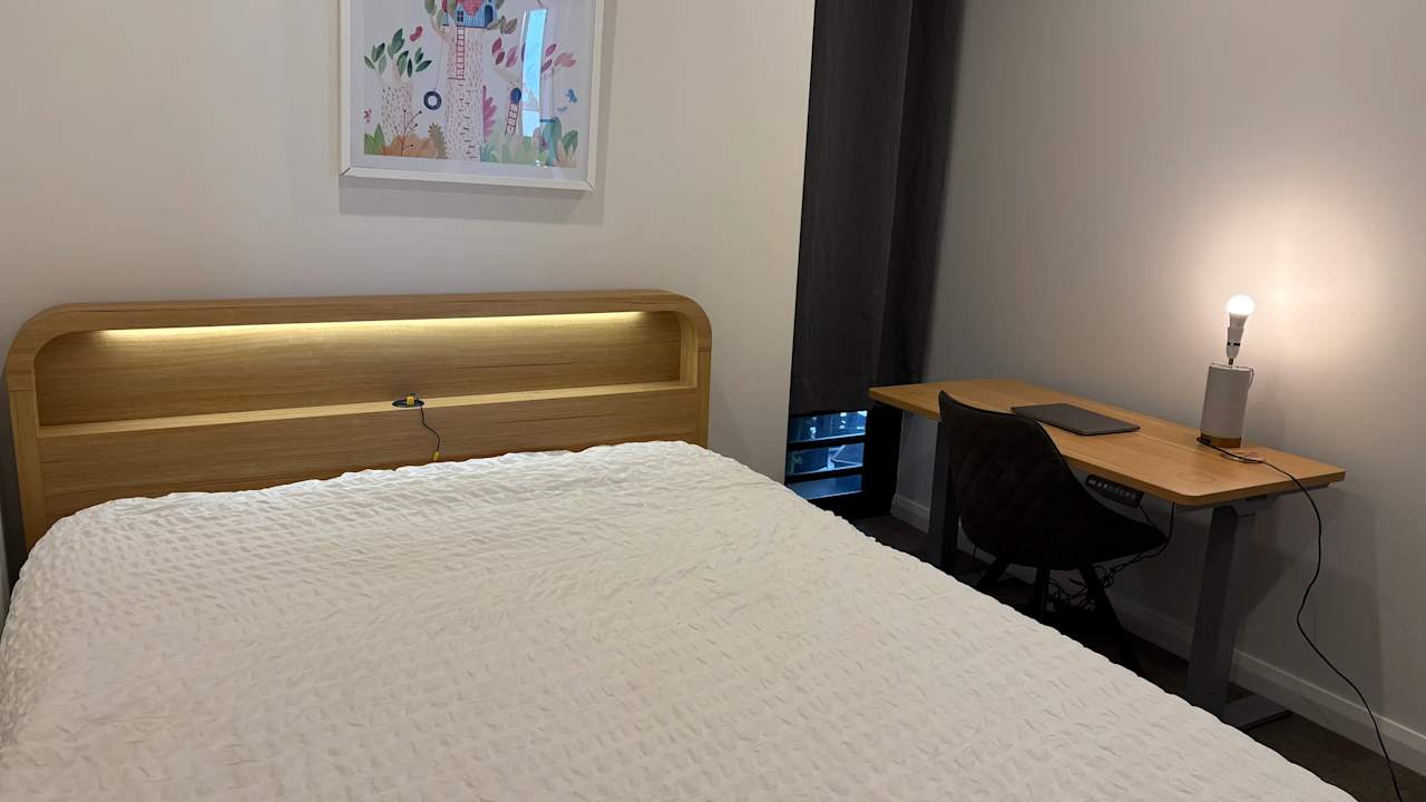 Furnished room with own bathroom