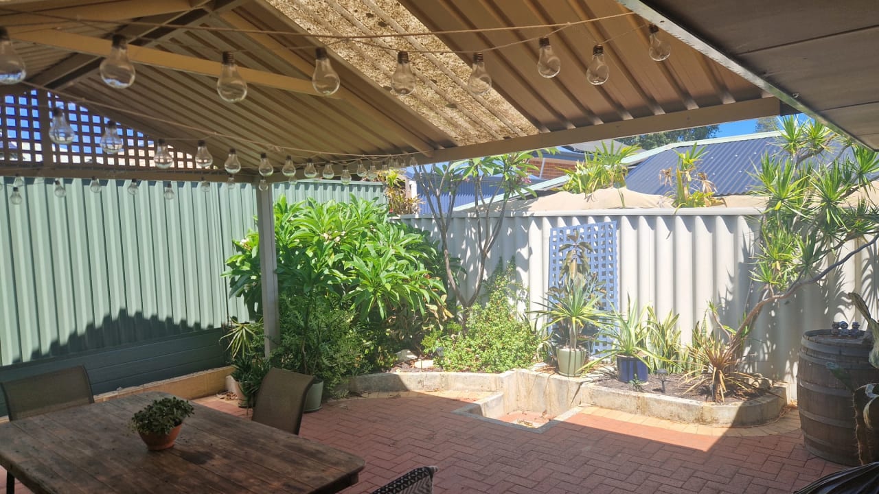 Unfurnished room in a share house