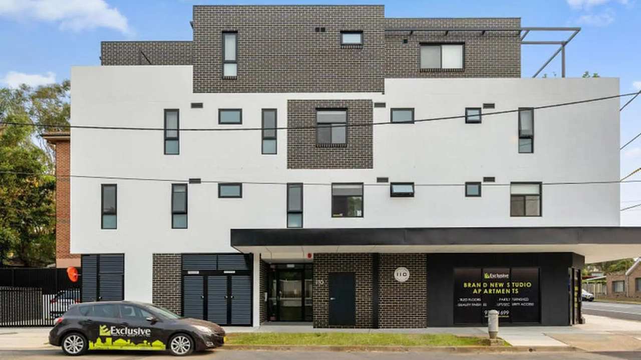 Room studio flat for rent