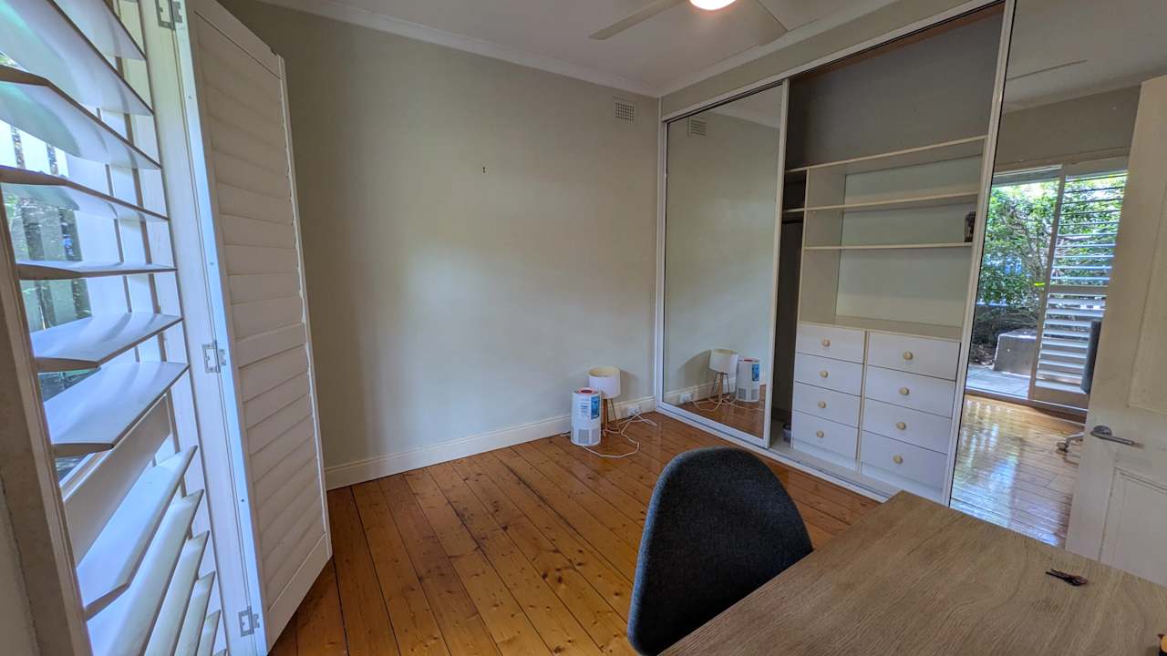Unfurnished room in a share house