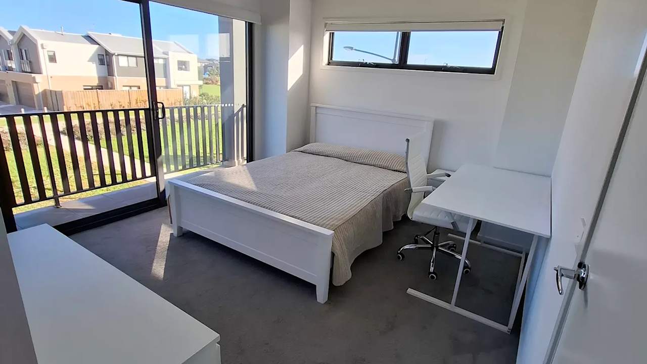 Furnished room with ensuite in a share house
