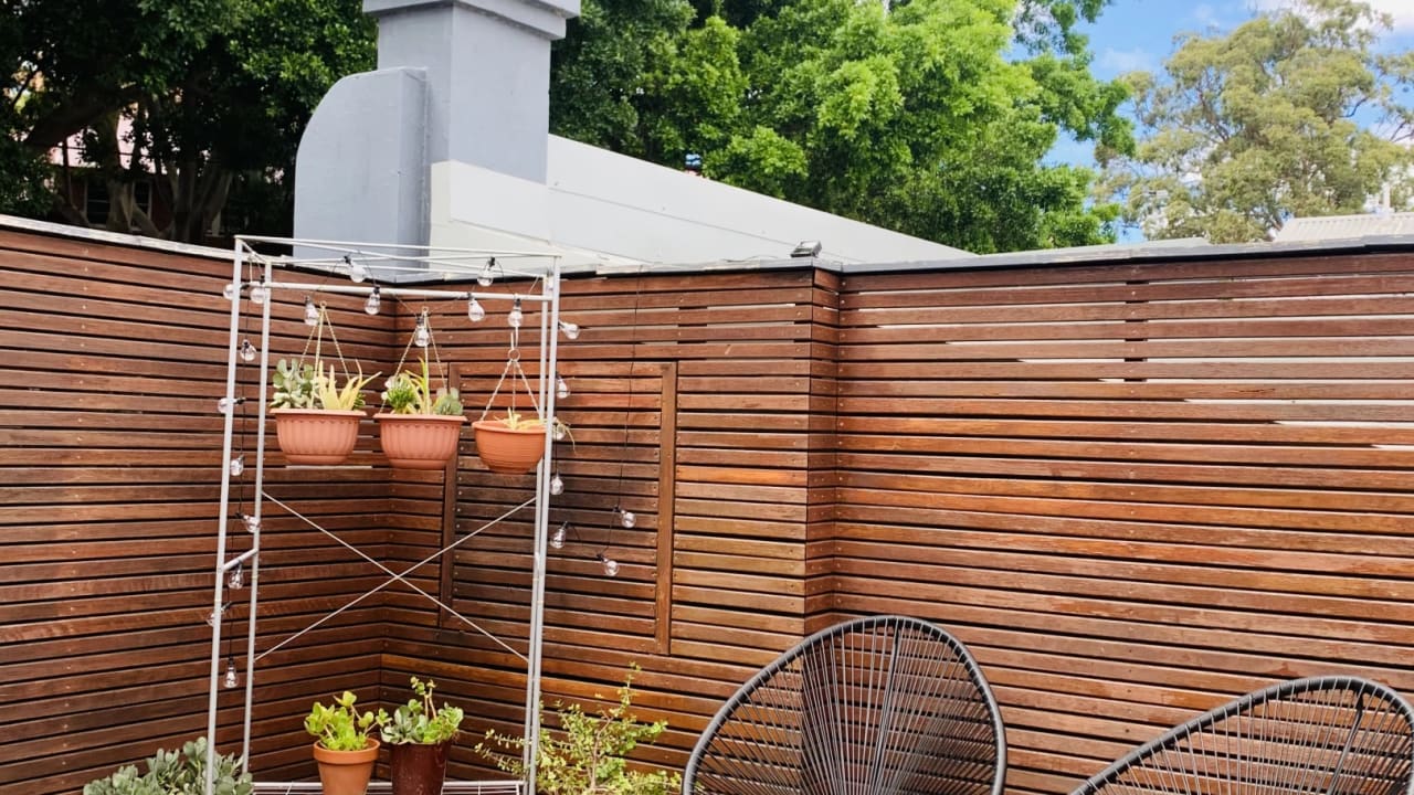 Furnished room studio flat for rent