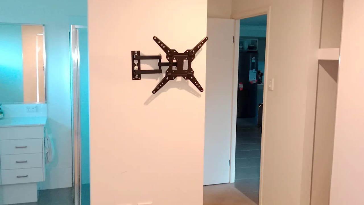 Unfurnished room with ensuite in a share house