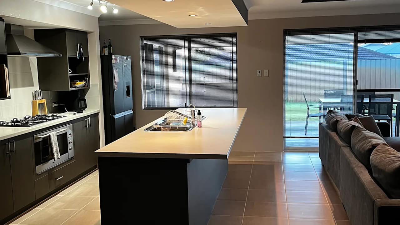 Furnished room in a share house