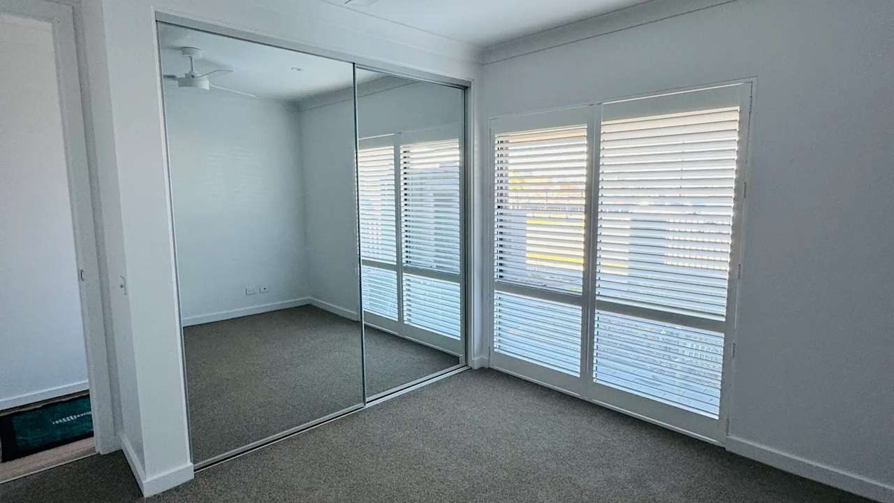 Room with ensuite in a share house