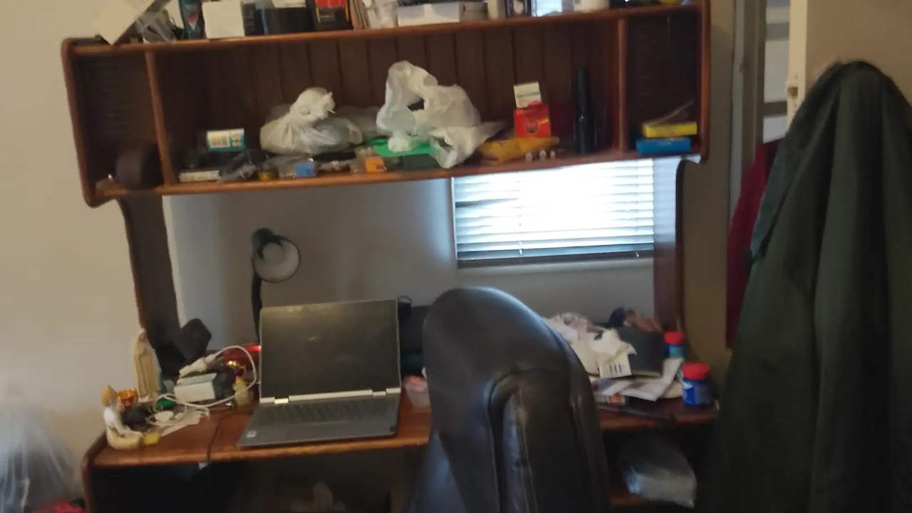 Furnished room in a share house