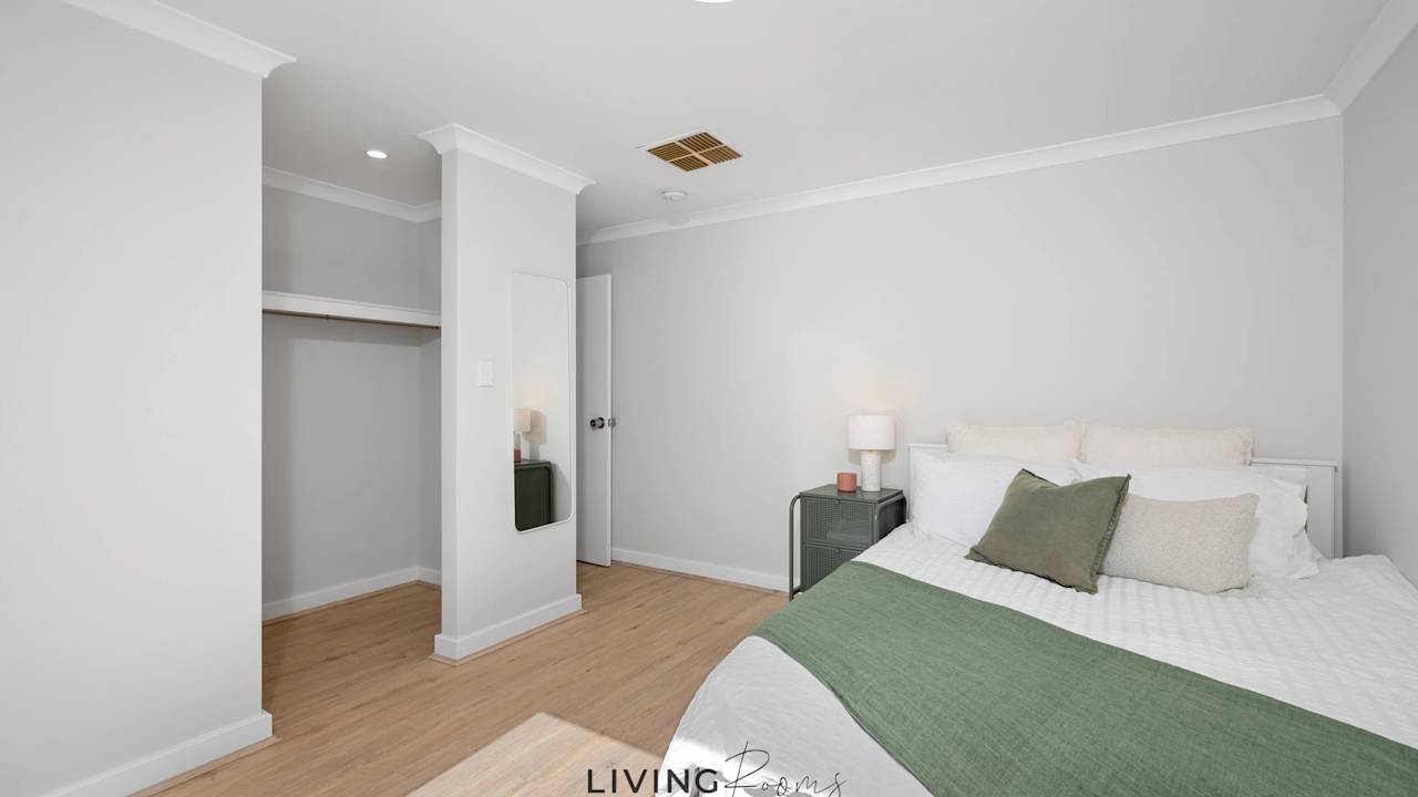 Furnished room in a share house