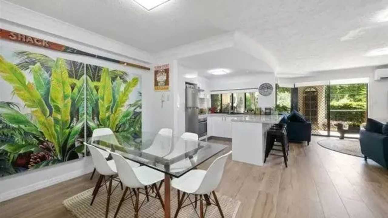 Whole property with 2 rooms for rent