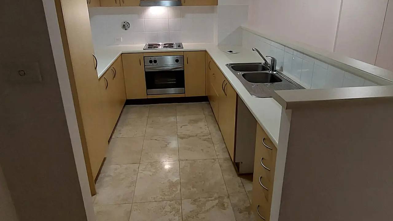 Whole property with 2 rooms for rent