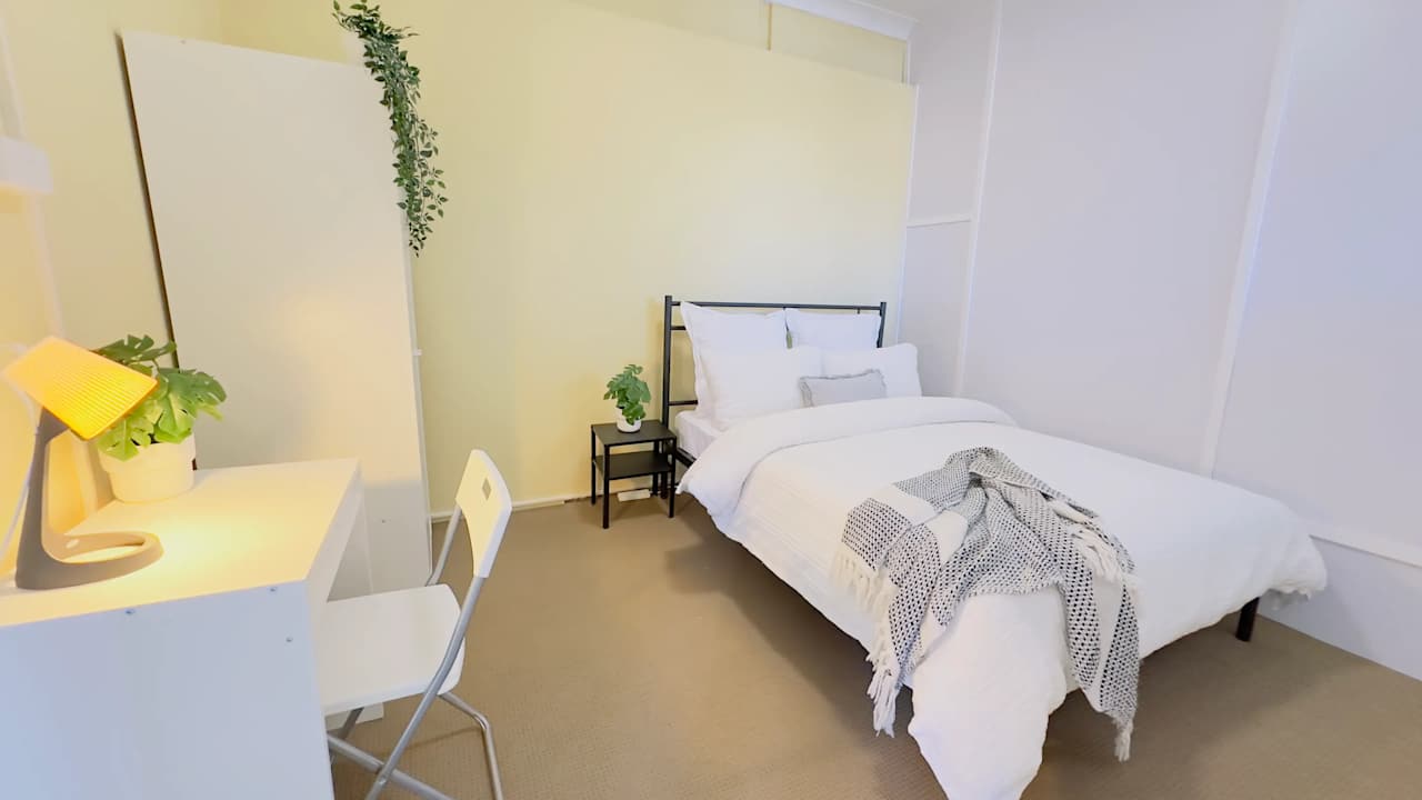 Furnished room in a share house