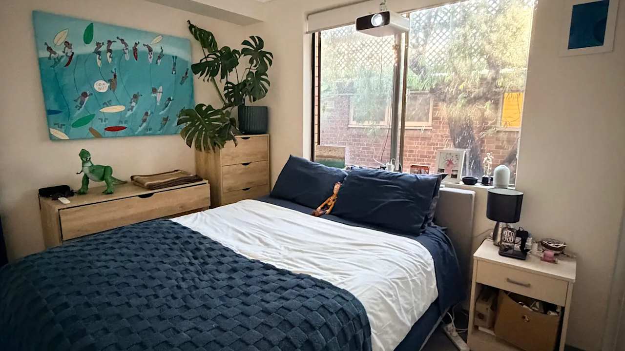 Furnished room with own bathroom