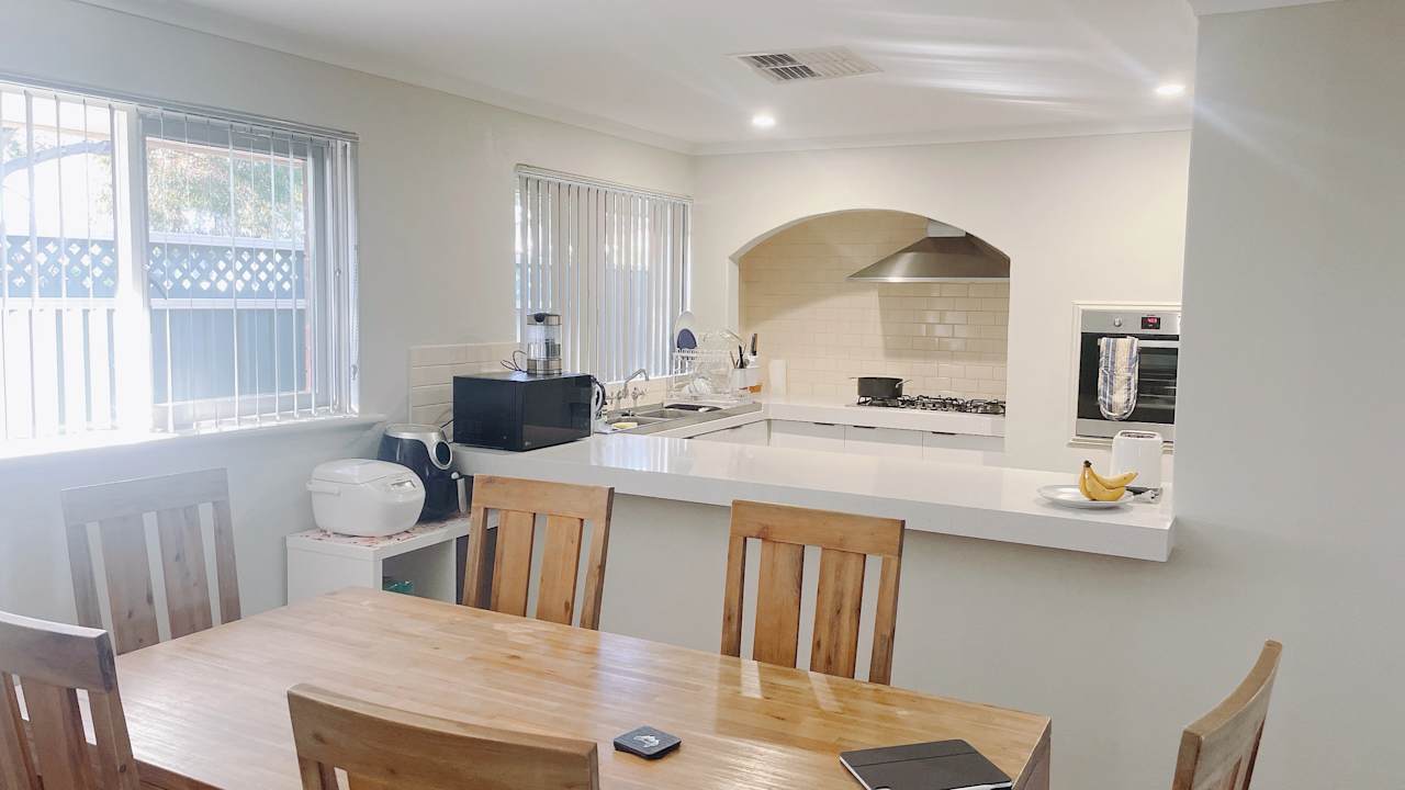 Furnished room in a share house