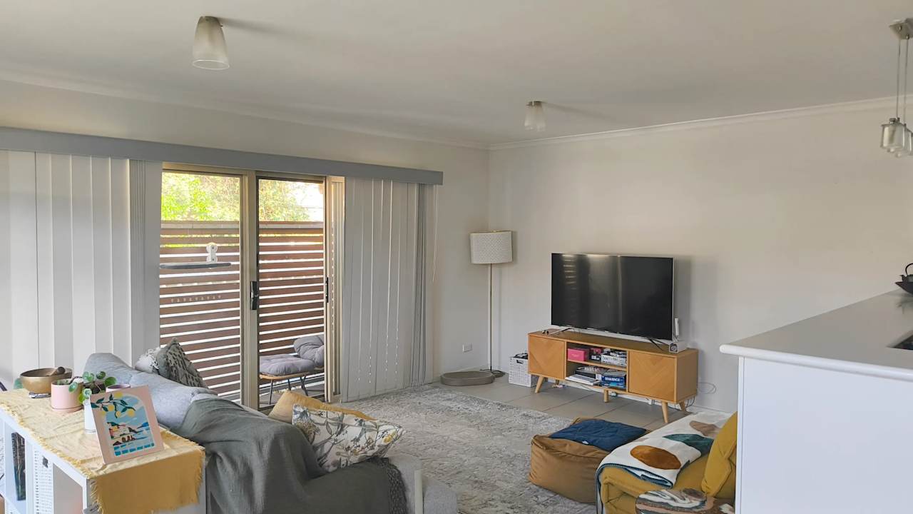 Unfurnished room in a share house