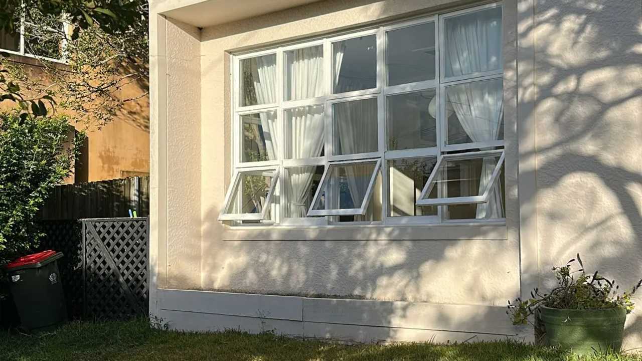 Room studio flat for rent