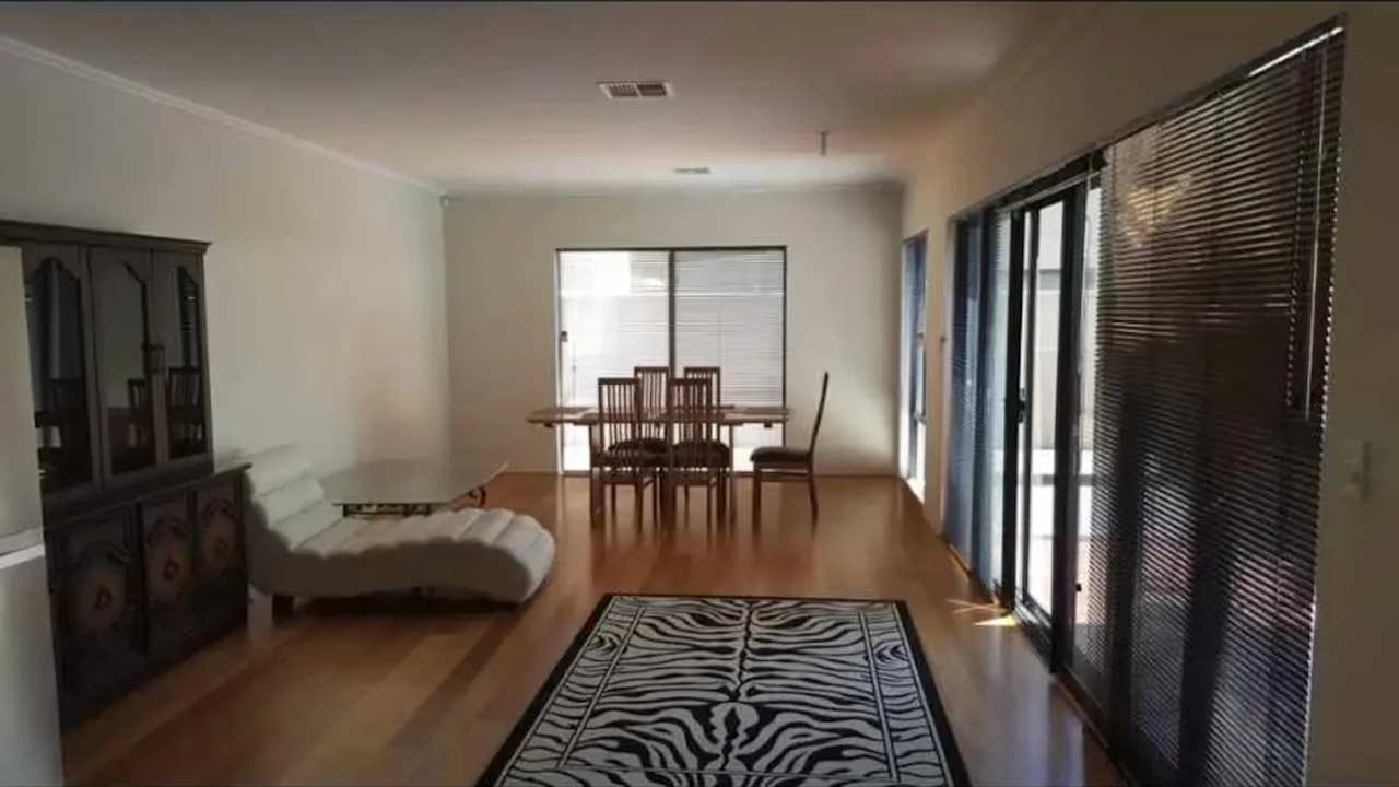 Room with ensuite in a share house