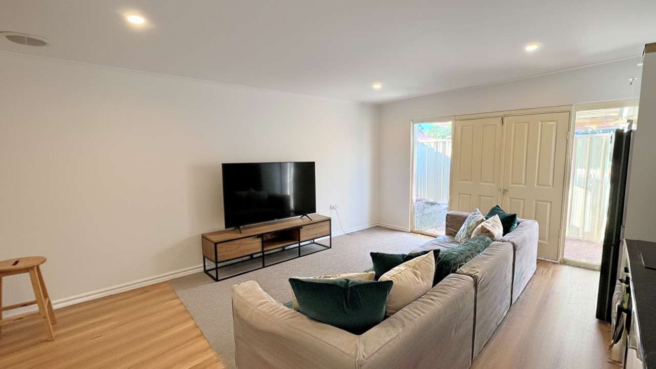 Room in a share house