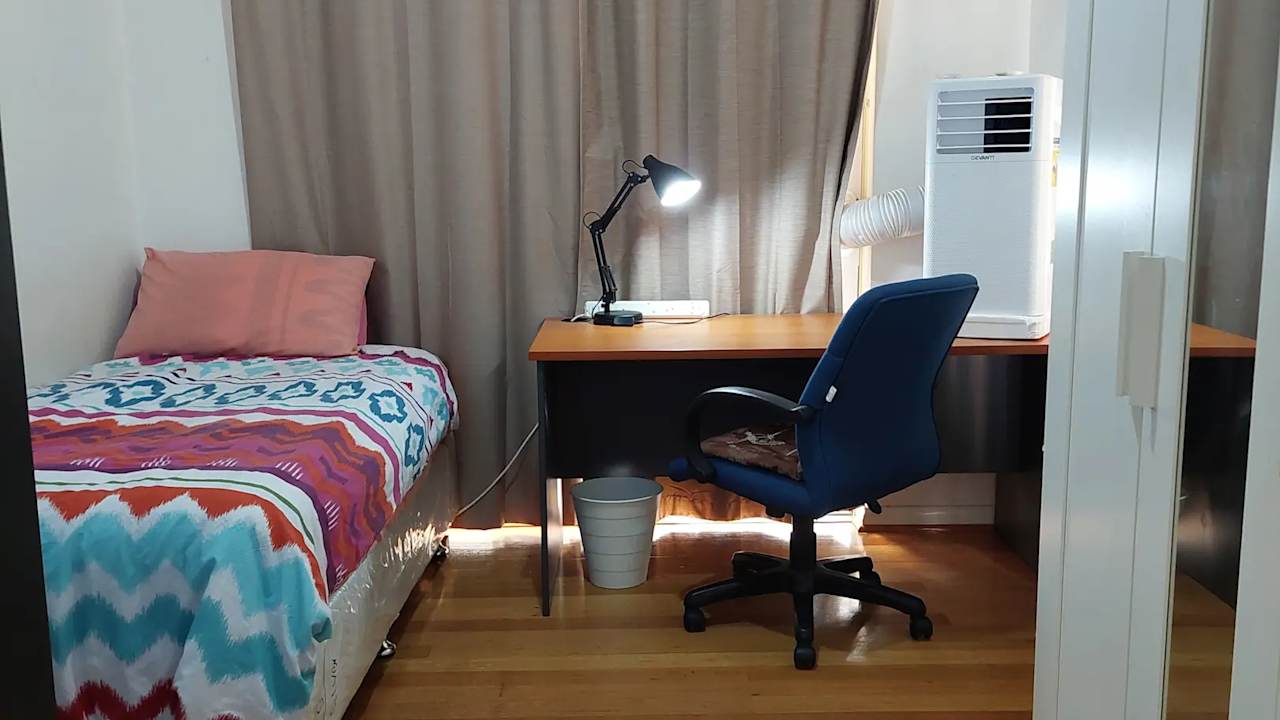 Furnished room in a share house