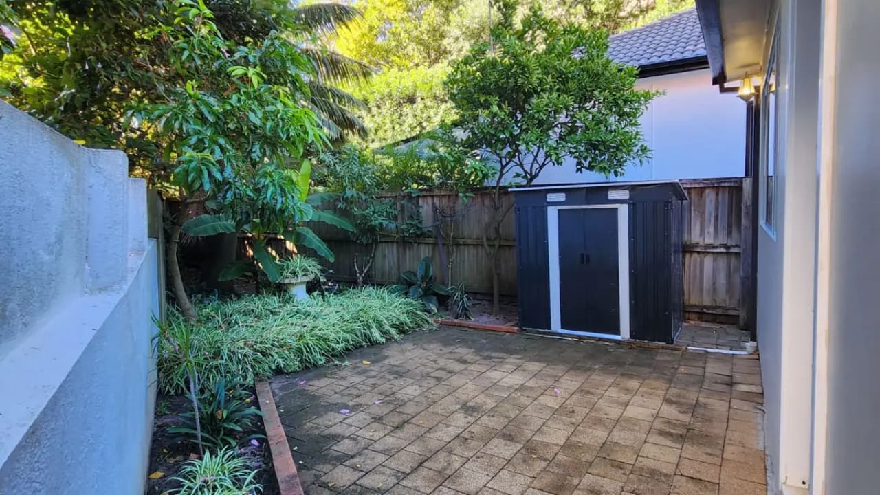 Whole property with 4 rooms for rent