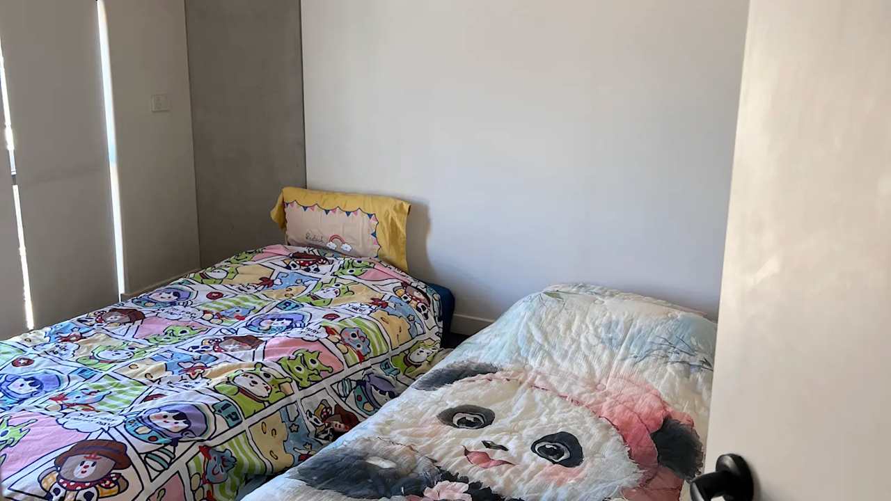 Furnished room with own bathroom