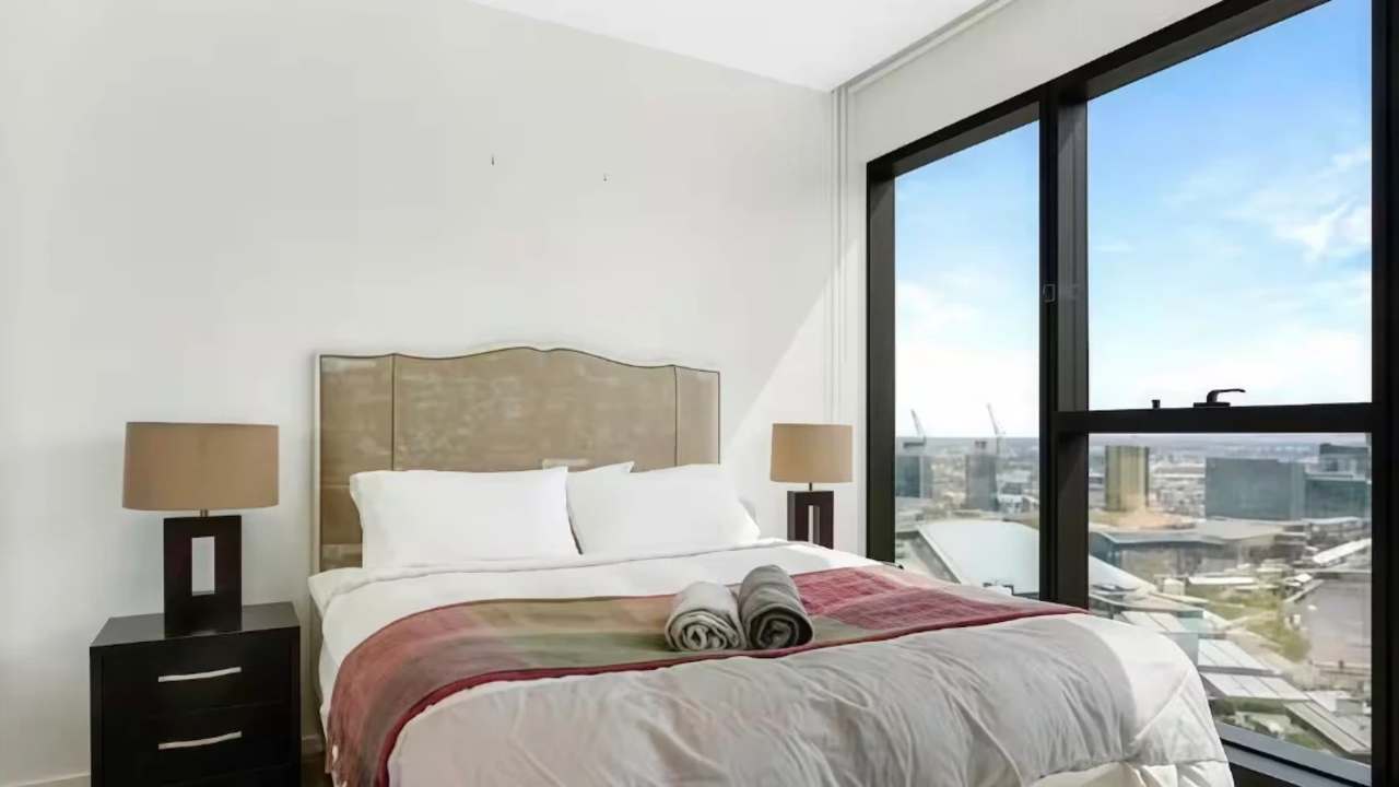 Furnished room with ensuite in a share house