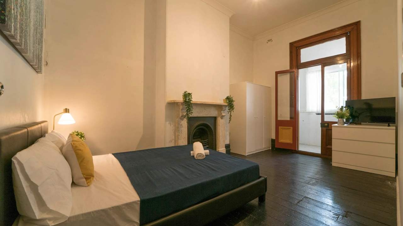 Furnished room studio flat for rent