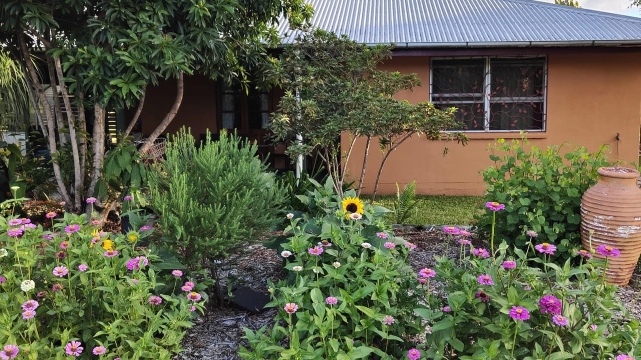 Unfurnished room in a share house
