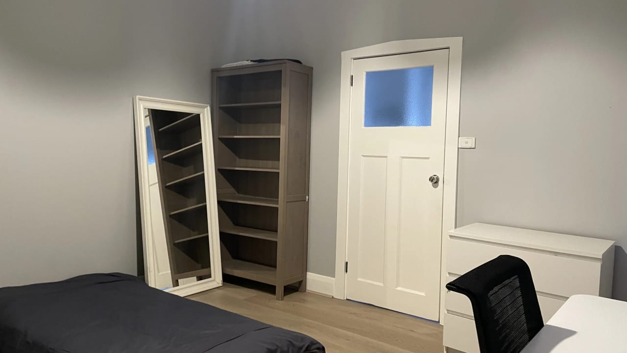 Furnished room in a share house