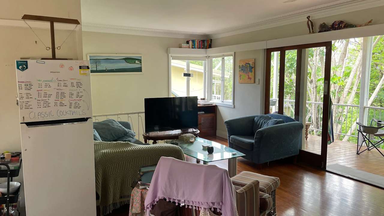 Unfurnished room with own bathroom