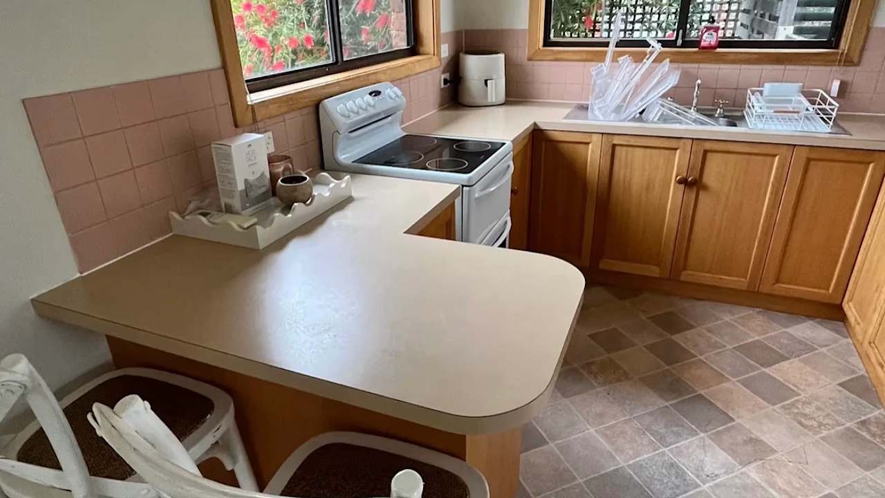 Whole property with 2 rooms for rent