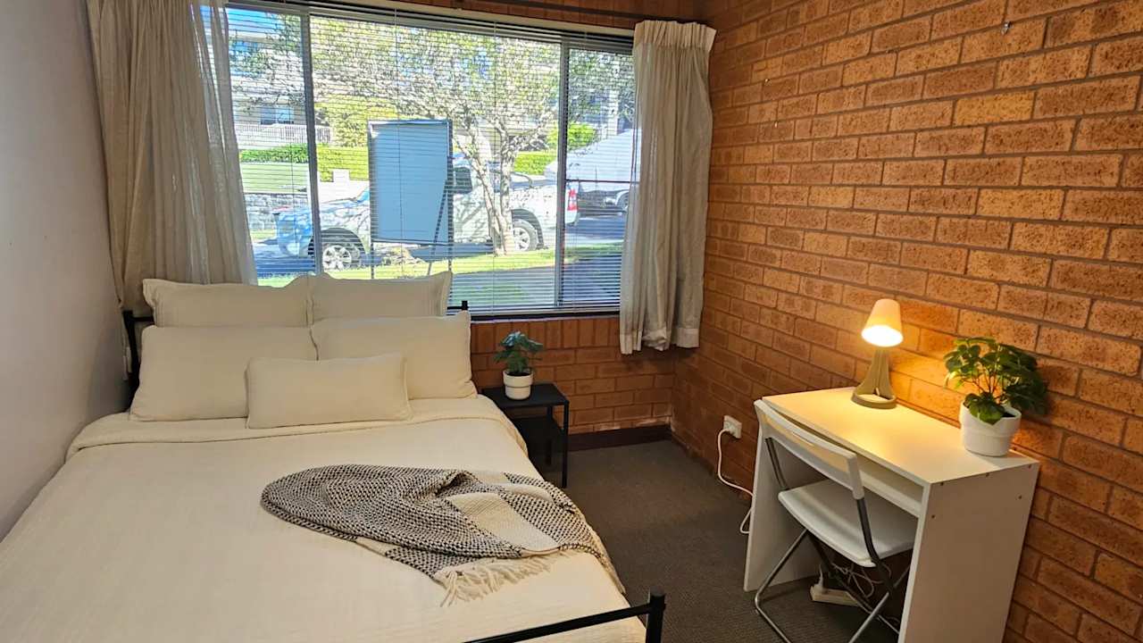Furnished room in a share house